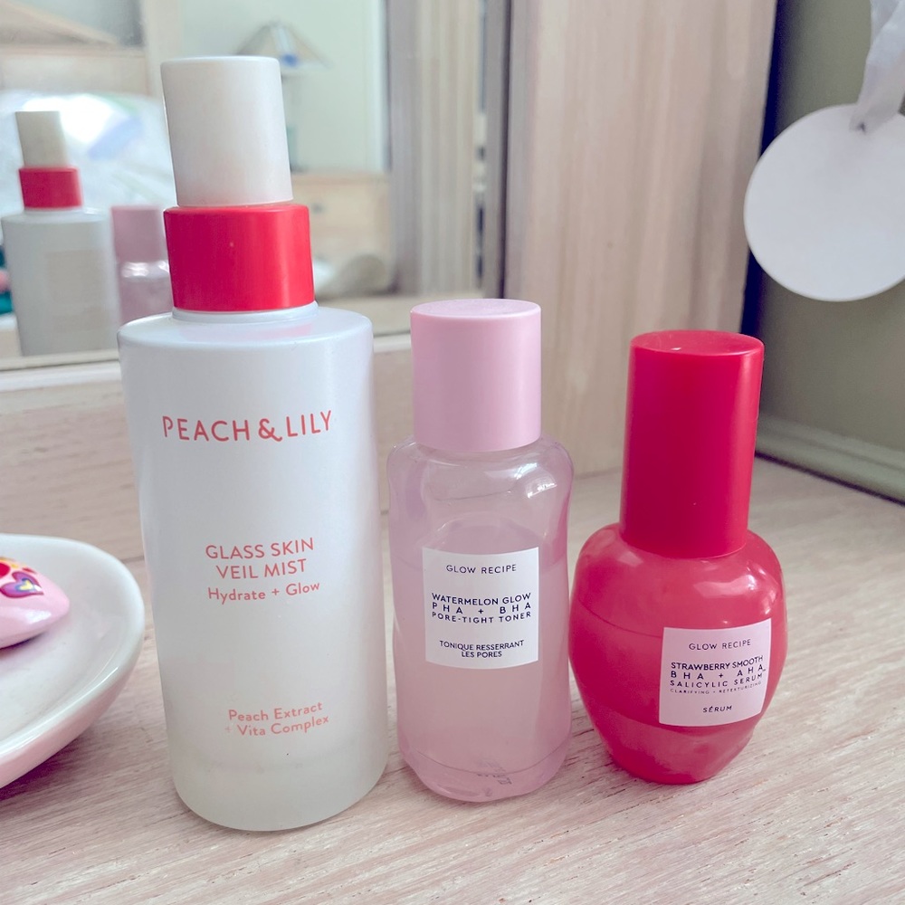 Skin care bundle of Glow Recipe and Peach & Lily